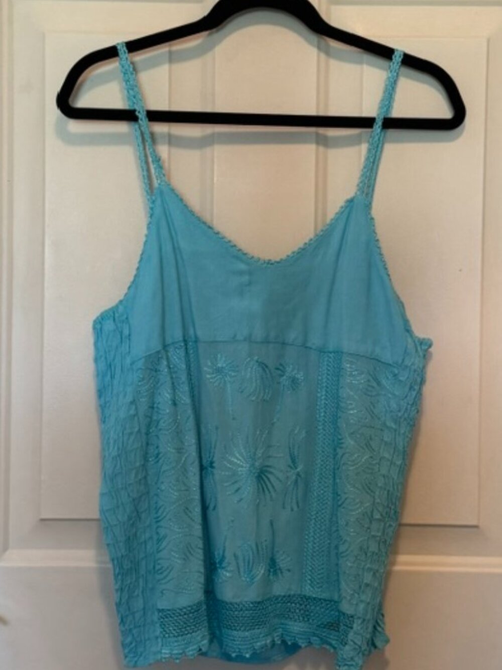 NWT Just Cruising Turquoise Floral Embroidery Tank Top sz L / XL